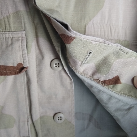 US Military Desert Camouflage shirt/jacket - Picture 6 of 6
